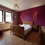 Tatil Evi Peaceful Ardennes Retreat *