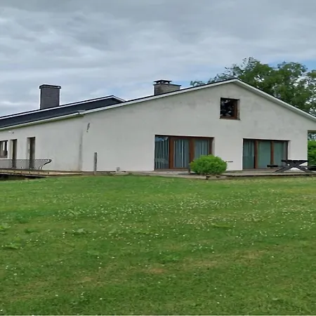 Peaceful Ardennes Retreat 펜션